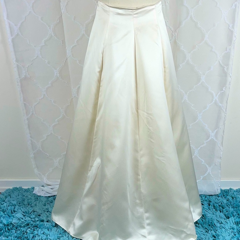VIE By Victoria Royal Silk Ball Gown Skirt w/tulle